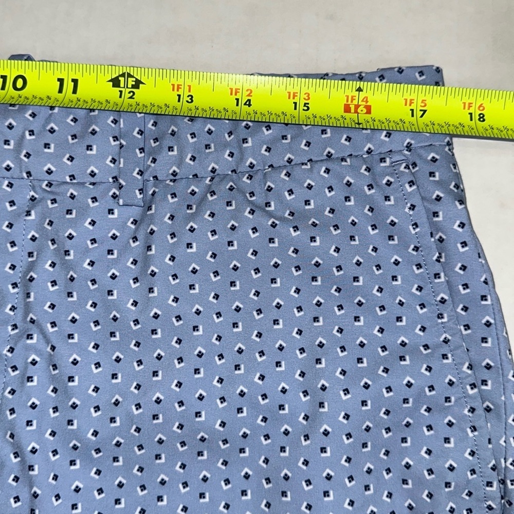 Ralph Lauren RLX Blue Golf 9" Shorts Men's Size 34 Performance Athleisure - Picture 11 of 12